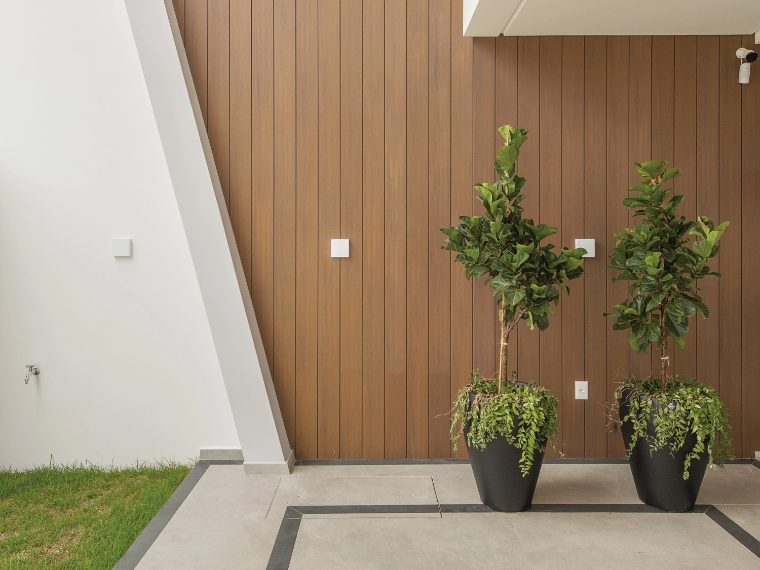 Arkowood EPL Modern House