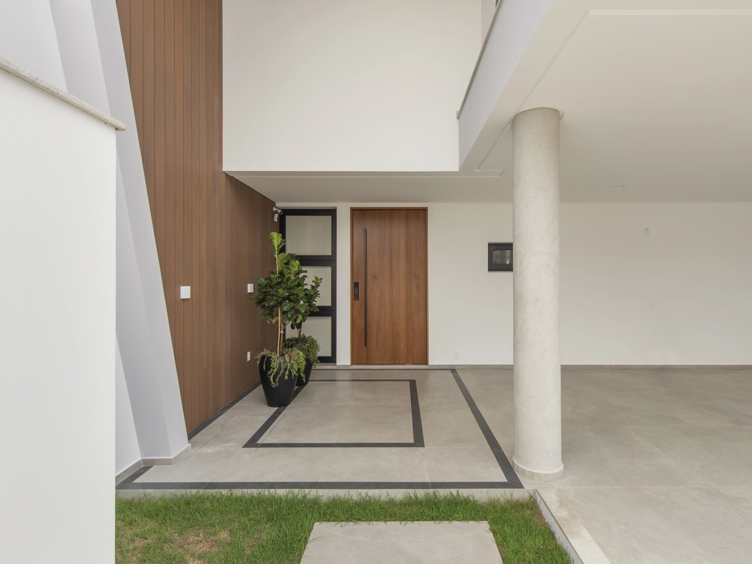 Arkowood EPL Modern House